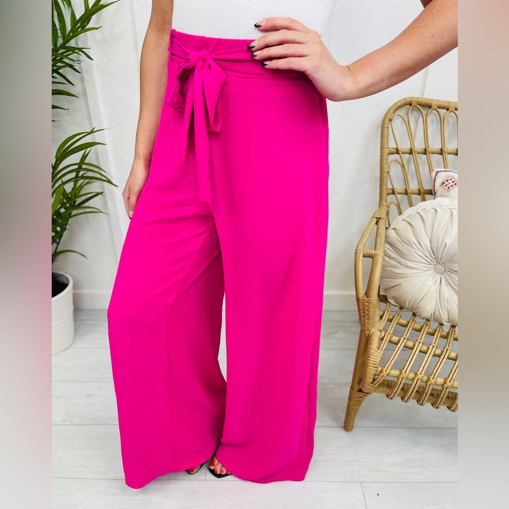 Pants in ultra pink